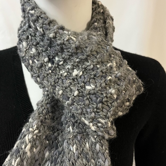 Hand Knit Soft Chunky Gray and Cream Women's Scarf with knit detail on end. - Picture 2 of 4